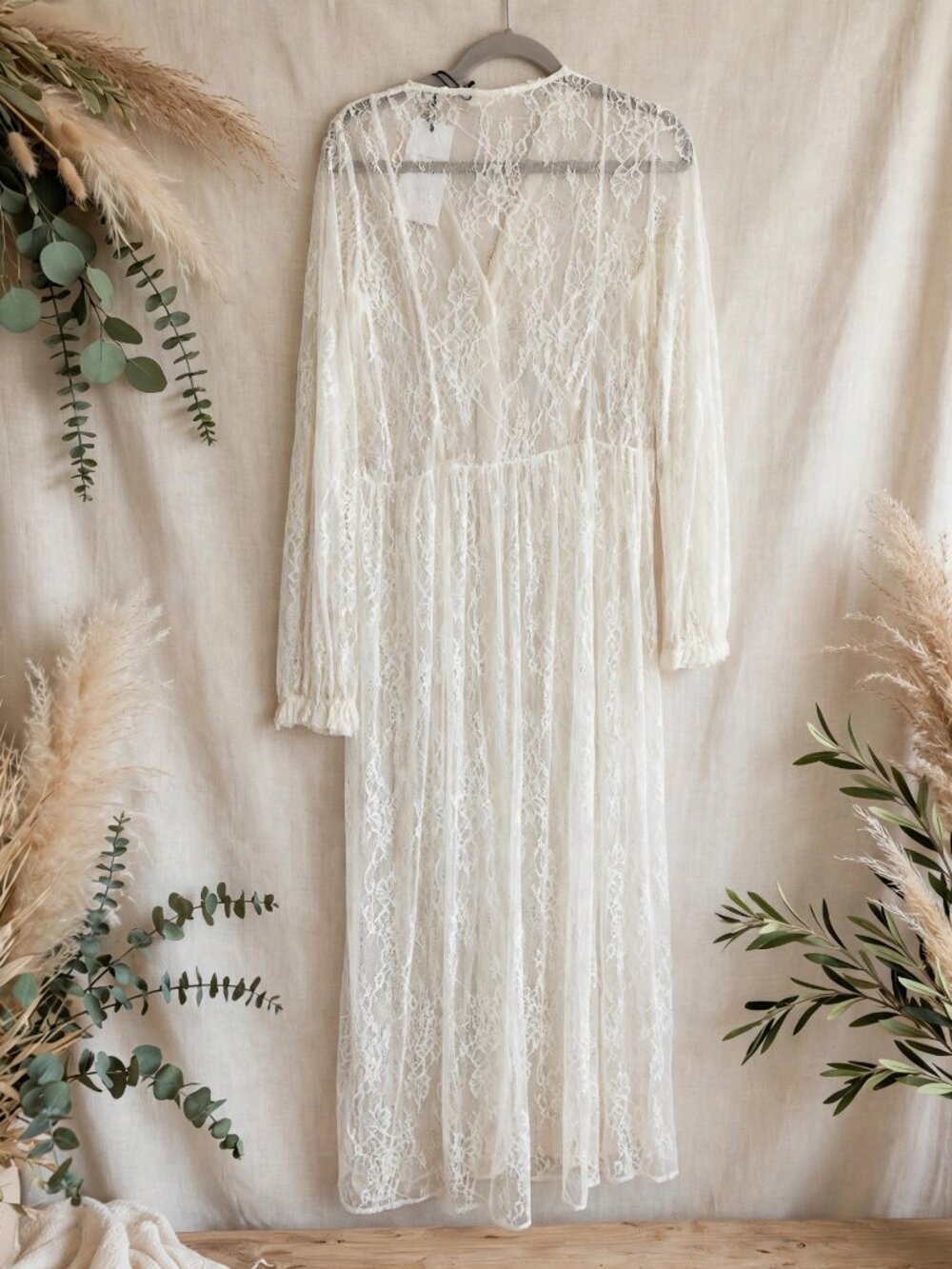 Zara White Lace Long Sleeve Button Front Maxi Dress - Picture 2 of 4
